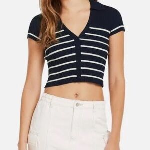 Bershka Size Small Collared Navy and White Stripe Crop Top